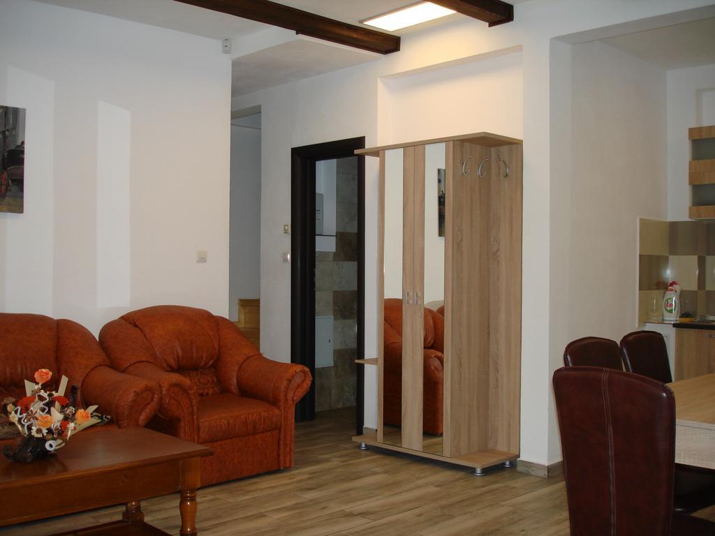 Apartament Romanita Сибиу Екстериор снимка