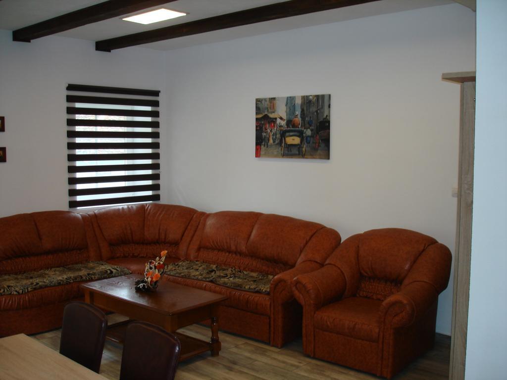 Apartament Romanita Сибиу Екстериор снимка
